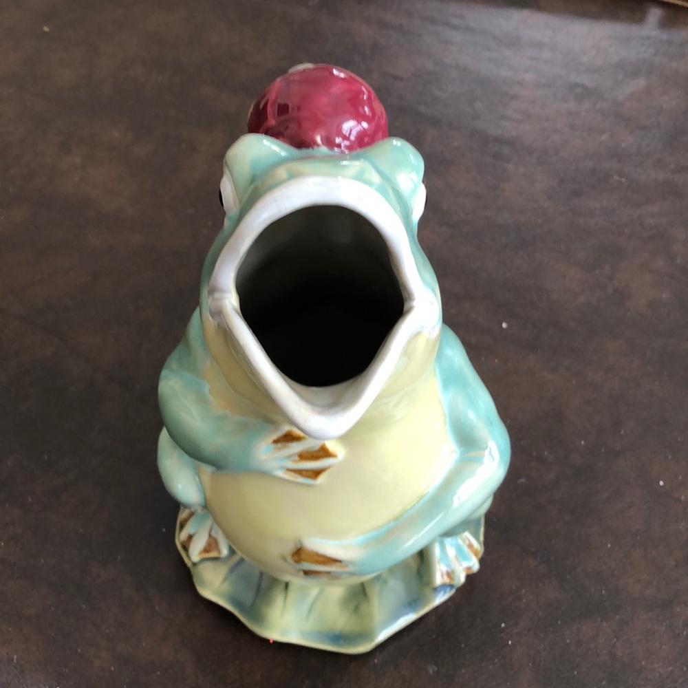Frog ceramic pitcher - Picture 4 of 4